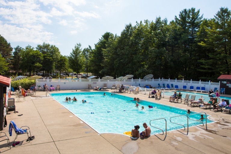 Watersports and Swimming in Michigan : Outdoor Adventures Resorts