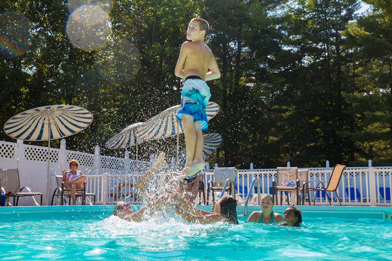 Watersports and Swimming in Michigan : Outdoor Adventures Resorts