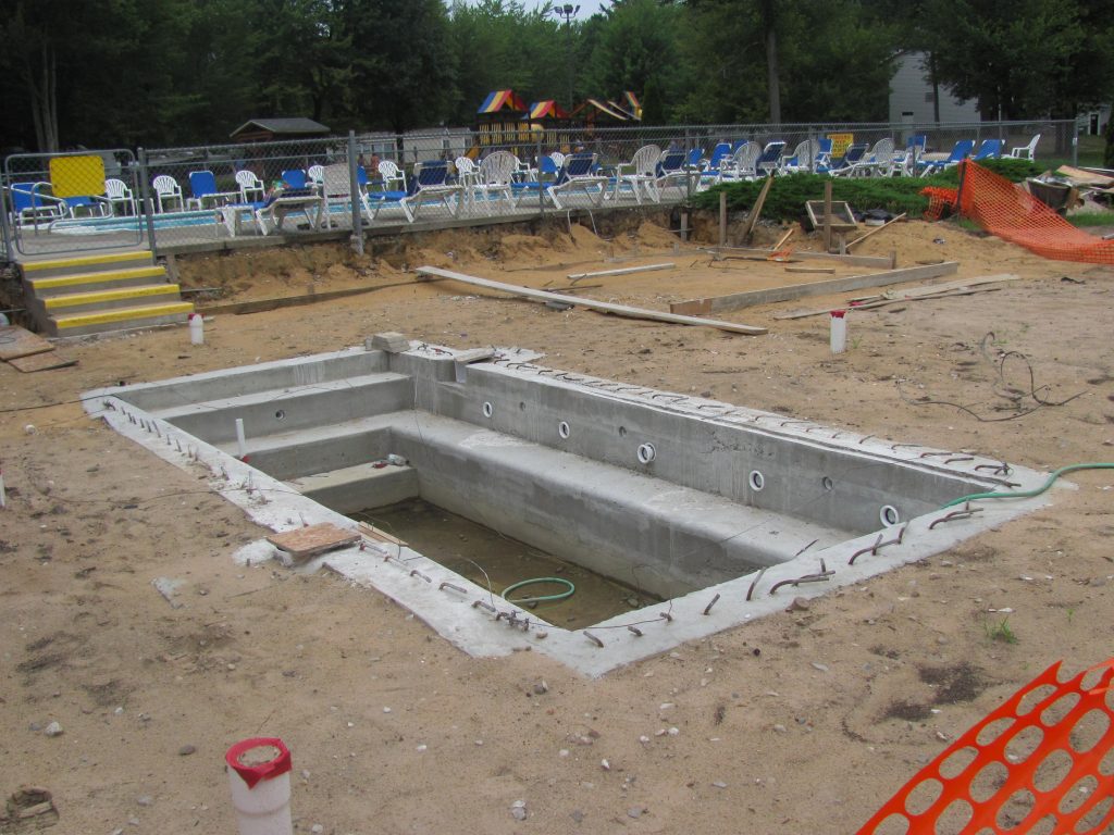 Saginaw Bay Outdoor Hot Tub